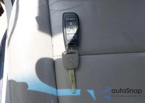 2015 Honda Pilot Ex-L из США, поврежденный, VIN 5FNYF4H7XFB018395